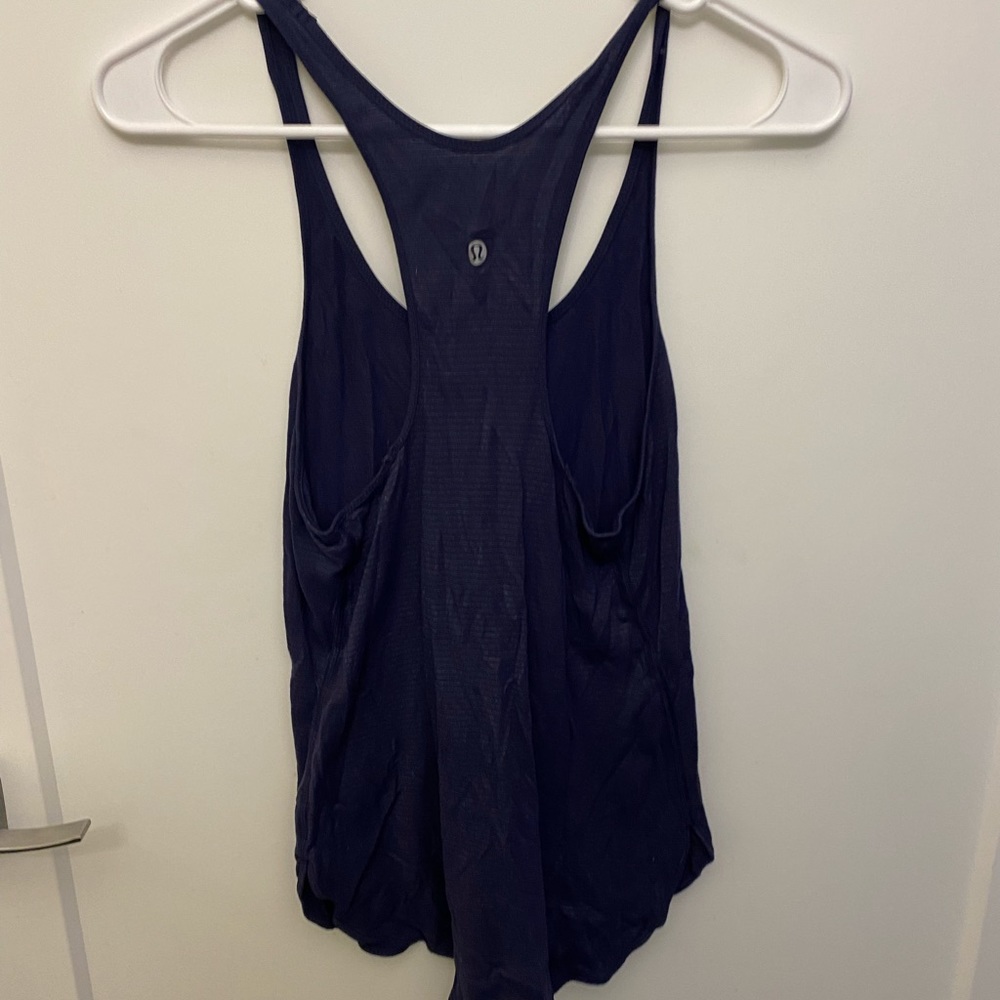 Lululemon tank top size 6 navy blue